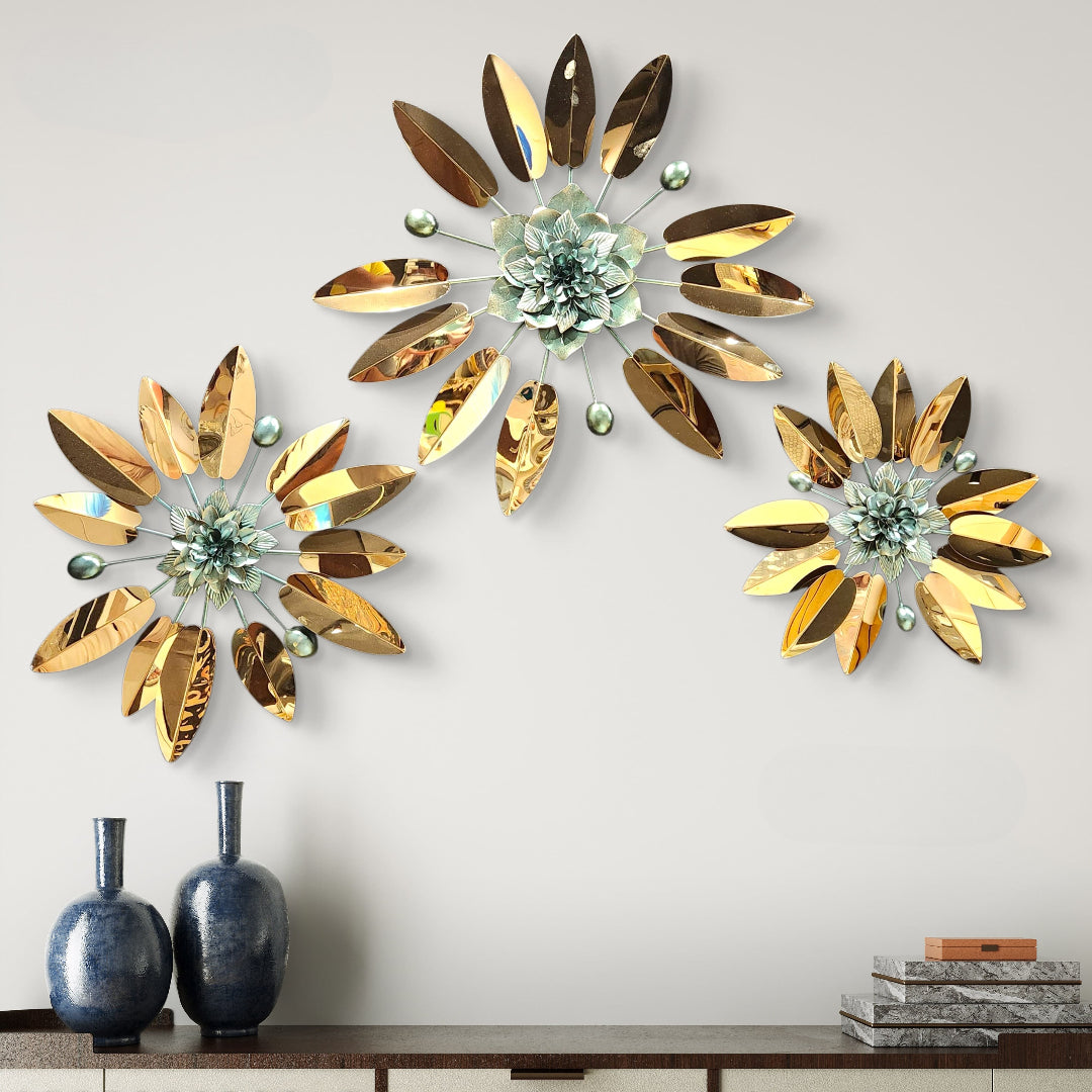 Luxe Floral Burst: Metallic Wall Art