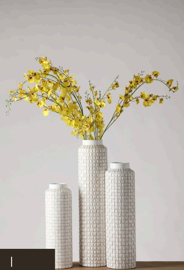 Textured Ceramic Vase Set – Minimalist Elegance for Modern Interiors