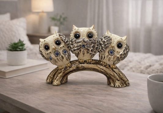 OWL Family Figurines (Set of 3) – A Symbol of Wisdom, Protection,