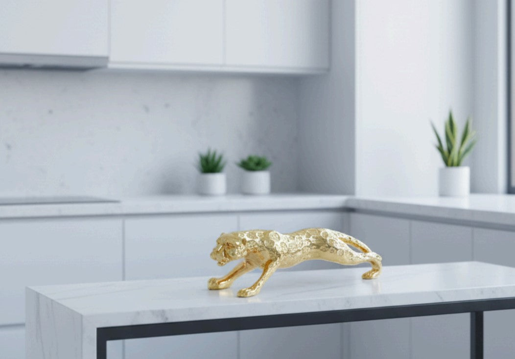 Golden Jaguar Figurine – A Symbol of Strength, Speed, and Confidence