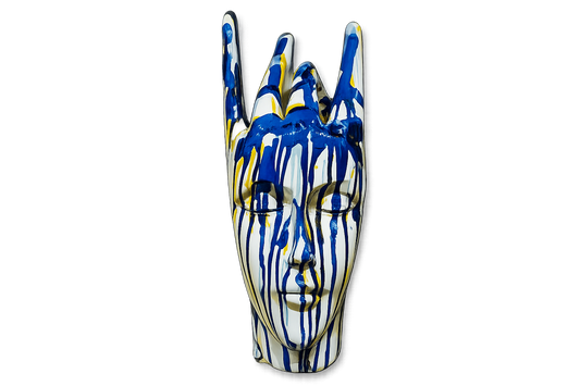 Abstract Finger Face Sculpture – A Bold Expression of Modern Art