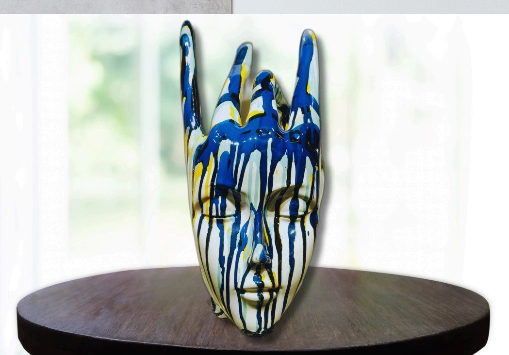 Abstract Finger Face Sculpture – A Bold Expression of Modern Art