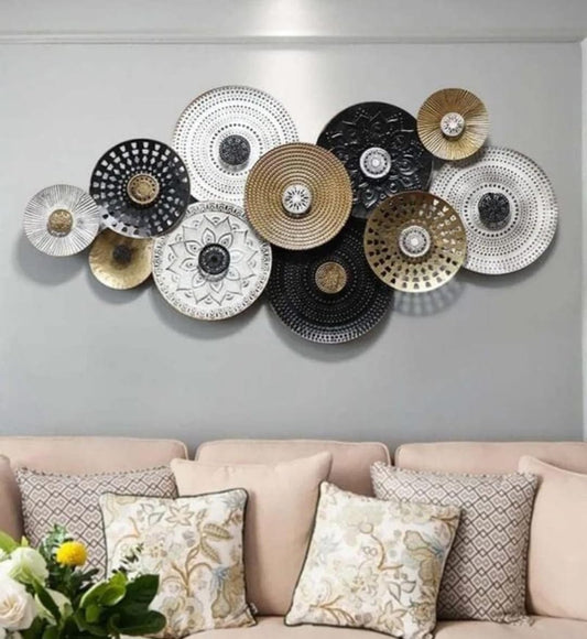 Black and Gold Metal Wall Art – Timeless Elegance for Your Space