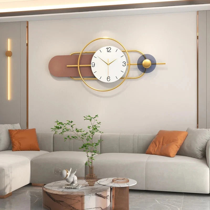 Elegant Wall Clock with Geometric Design