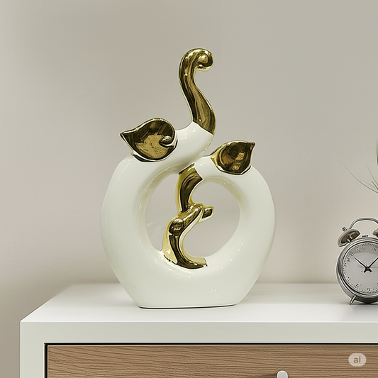 Crystal Elephant Vase Big – Majestic Golden Embrace