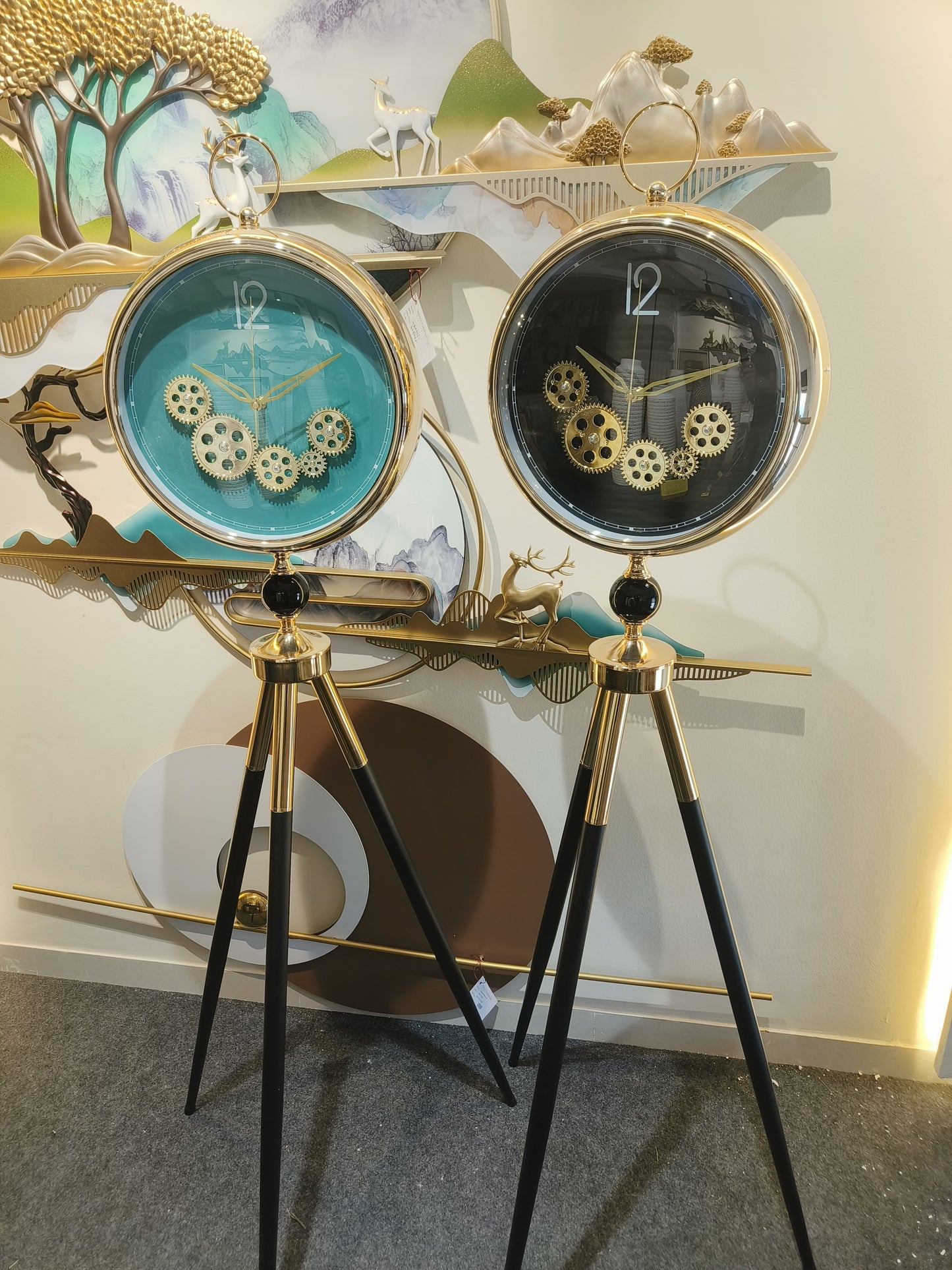 Gear Clocks with Floor Tripod Stand for Home Decoration