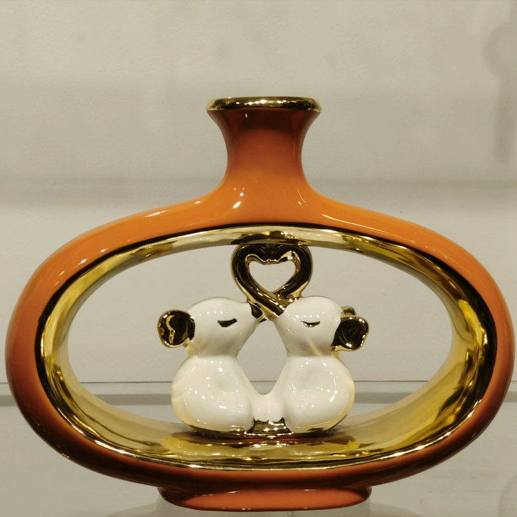 Crystal Elephant Vase – Heartfelt Golden Serenade