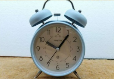 Retro Twin-Bell Alarm Clock – Matte Pastel Heritage Collection