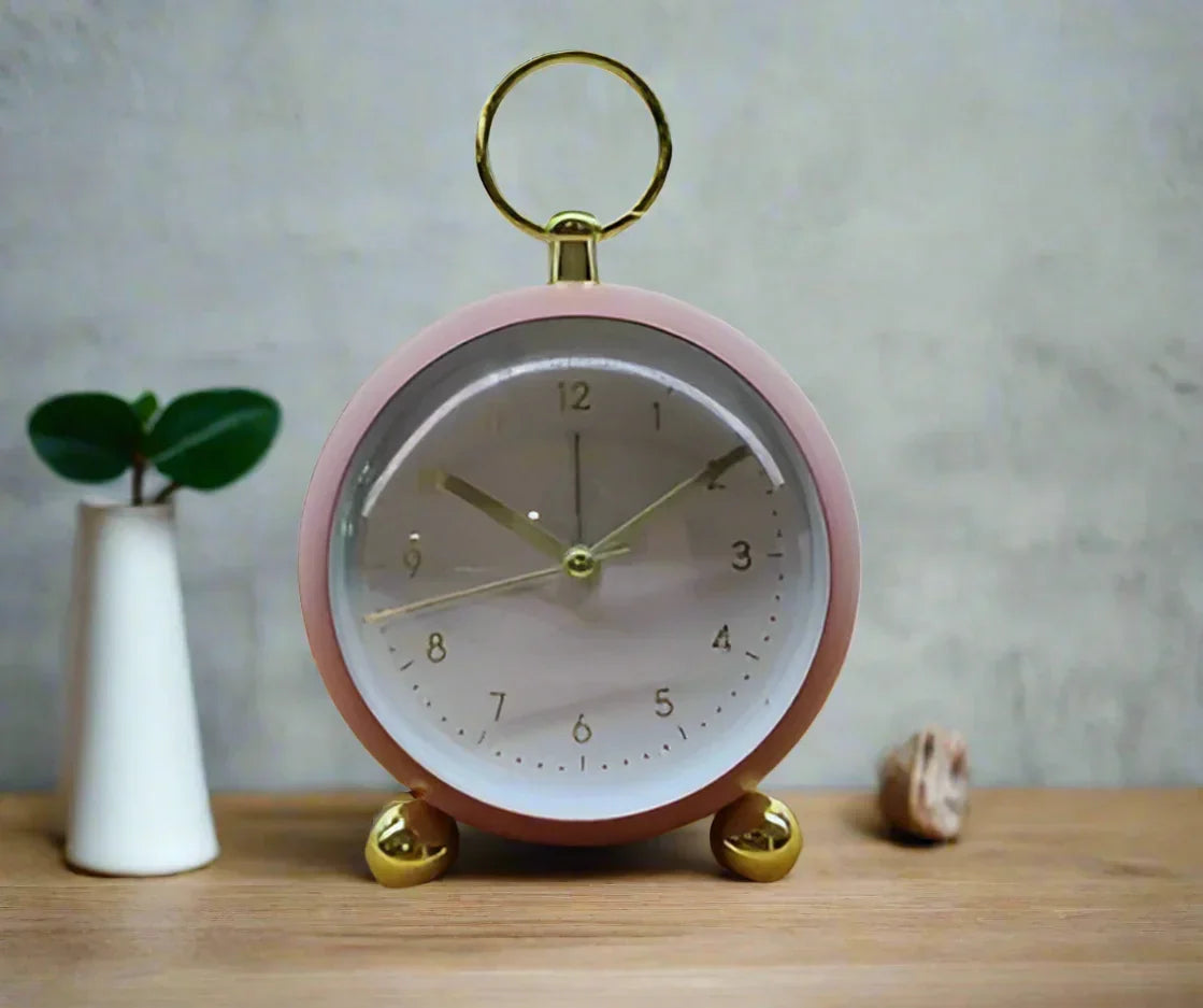 Royal Gilded Table Clock – Luxe Matte & Gold Edition