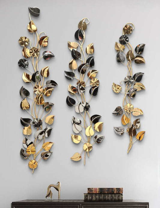 Elegant Leaf Cascade: Metallic Wall Art