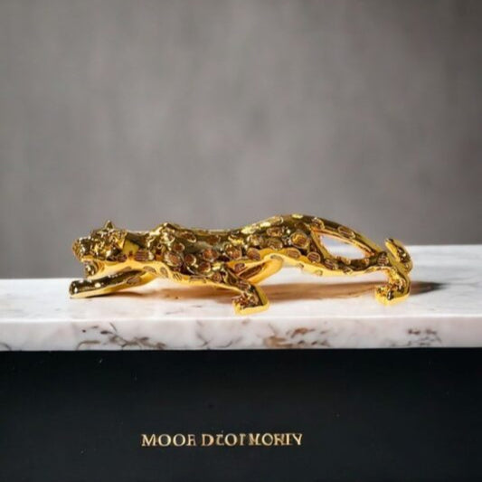 Golden Prowler: Sculptural Leopard